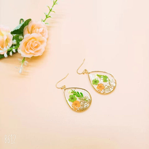 Assortment Dry Flower Earrings, Dry Press Flower Earrings, Resin Earrings Boho Earrings, Vegan Earrings Floral Jewelry Dried Flower Earrings - Froppin
