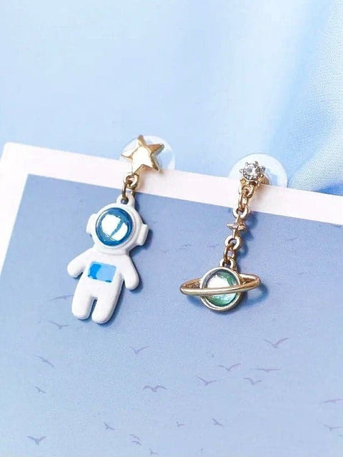 Astronaut and Planet Cosmic Quirky Earrings - Froppin