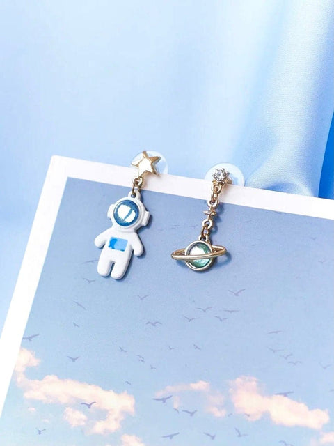 Astronaut and Planet Cosmic Quirky Earrings - Froppin