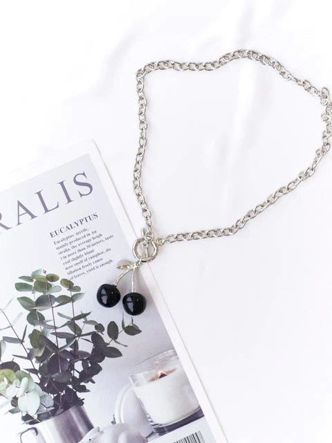 Black Cherry Volumetric Chain Buckle Lock Metallic Necklace - Froppin