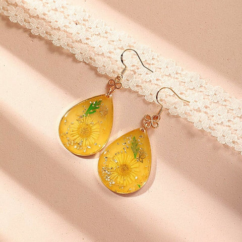 Butterfly Dry Flower Earrings - Froppin
