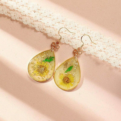 Butterfly Dry Flower Earrings - Froppin