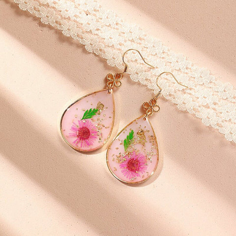 Butterfly Dry Flower Earrings, Epoxy Resin Earrings, Dried Flower Earrings, Boho Earrings, Real Flower Jewelry, Pressed Flower Earrings Gift - Froppin