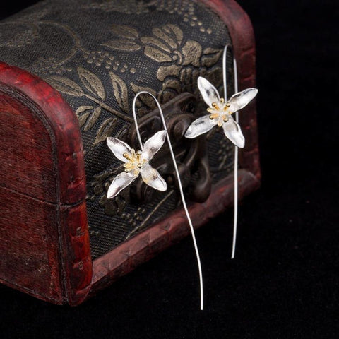 Cuckoo Flower Earrings, 925 Sterling Silver Floral Earrings, Botanical Earrings, Gold Floral Jewelry Spring Flower Charm Cute Petal Earrings - Froppin
