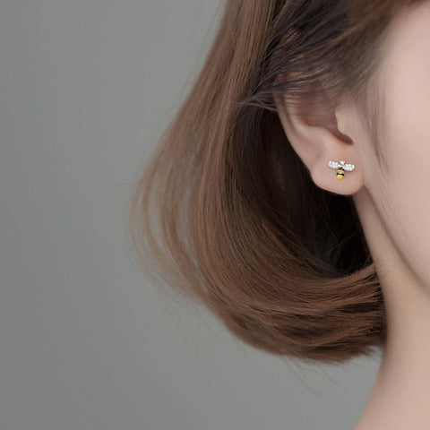 Cute Bee Flower Earrings Gold Floral Earrings Silver - Froppin