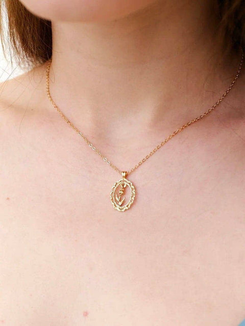 Delicate Gold Rose Pendant - Froppin