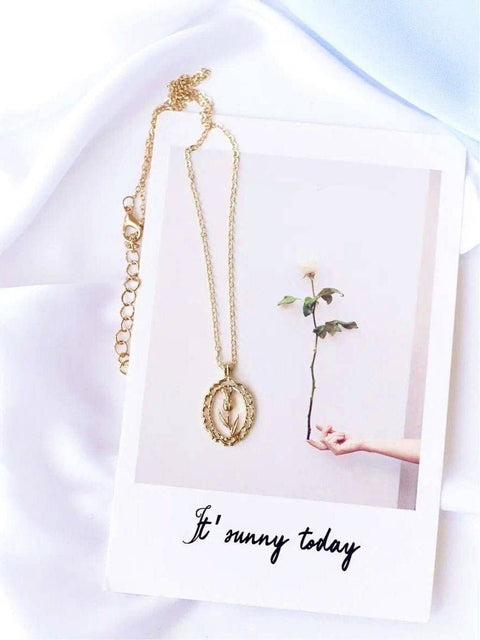 Delicate Gold Rose Pendant - Froppin