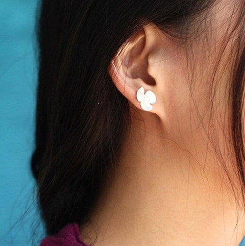 Gold Pearl Earrings Blooming Flower Earrings - Froppin