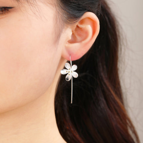 Gold Spring Flower Earrings Silver Floral Earrings, Long Floral Earrings Flower Jewelry Minimalist Earrings, Dainty Earrings Bridal Earrings - Froppin