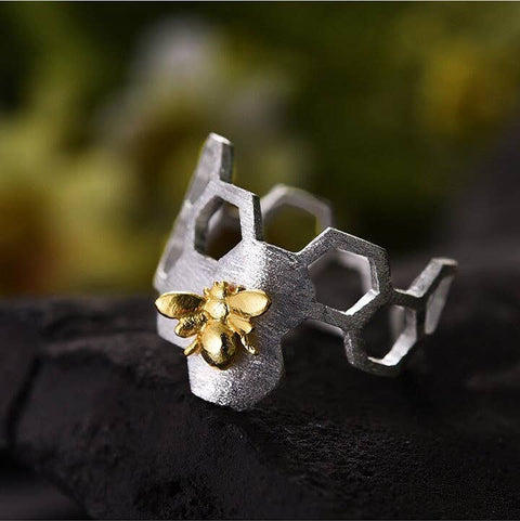 Guard Honey Bee Ring - Froppin