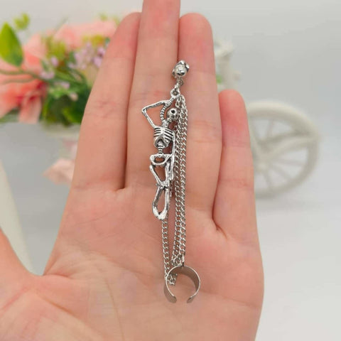 Hanged Chain Ear Cuff Earrings, Skull Chains Cuff Earrings, Skeleton Hug Cuff Stud Earrings, Piercing Imitation Earrings, Dead Bones Jewelry - Froppin