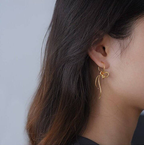 Knot Love Earring - Froppin