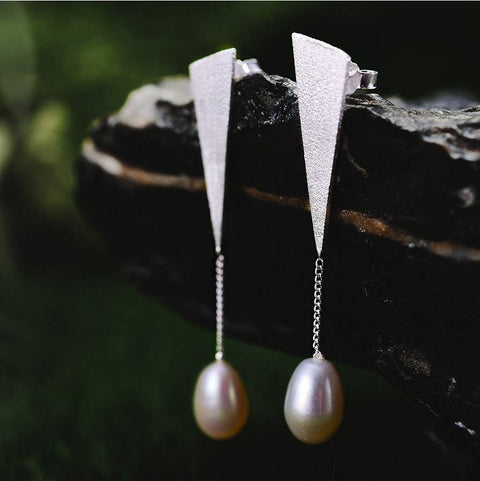 Minimalist Exclamation Mark Statement Earrings - Froppin