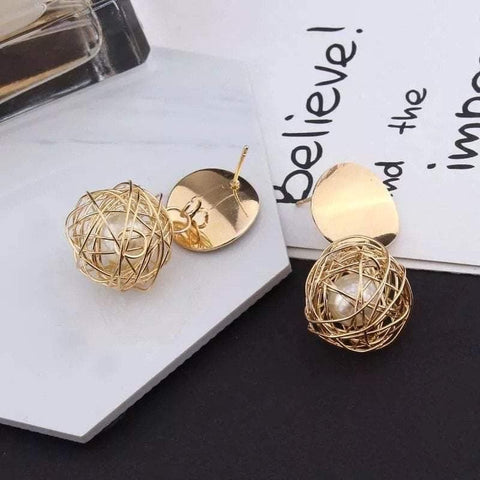 Pearls in Golden Web Dangle Earrings - Froppin