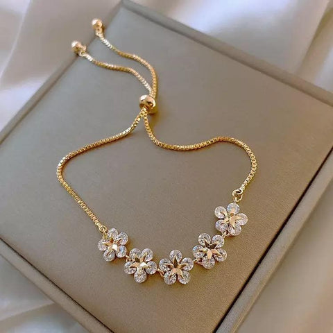 Petals Flower Bracelet Zircon 14K Gold Plated - Froppin