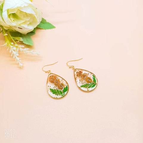 Rose Fall Dry Flower Earrings, Dry Press Flower Earrings, Resin Earrings, Boho Earrings, Vegan Earrings Floral Jewelry Dried Flower Earrings - Froppin