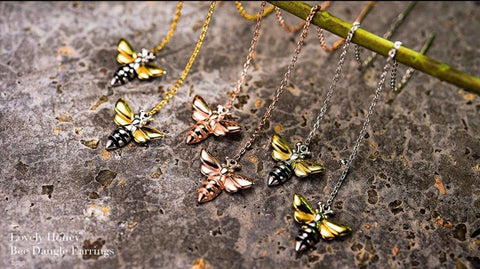 Rose Gold Mini Honeybee Earrings, Queen Bee Earring, Beehive Earrings, Insect Animal Earrings, Long Adjustable Chain Earrings Dainty Jewelry - Froppin
