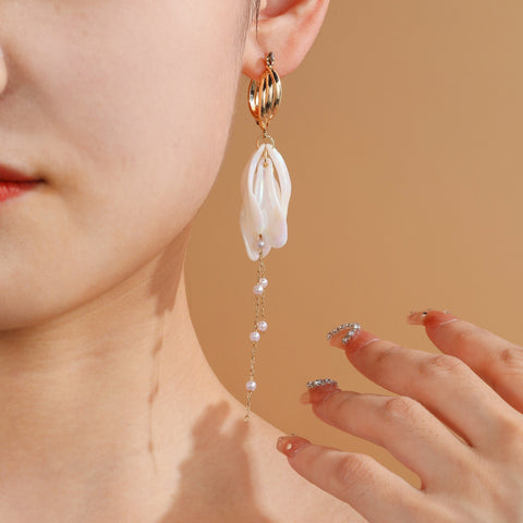 Sakura Bridal Flower Earrings, 18K Gold Earrings Minimalist Earrings, Pearl Earrings, Dainty Wedding Earrings, Floral Earrings Hoop Earrings - Froppin