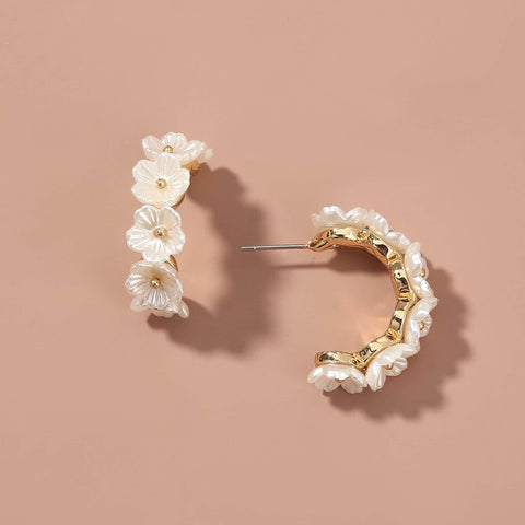 Sakura Japanese Flower earrings, White flower earrings, botanical earrings, Nature earrings, Dainty earrings, Floral earrings, Hoop earrings - Froppin