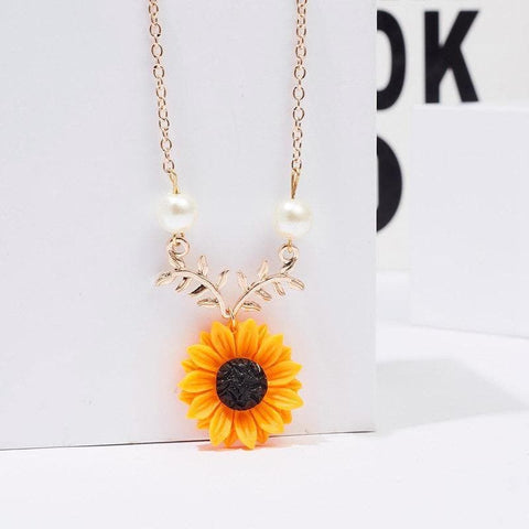 Sunflower and Pearls Nature Inspired Necklace - Froppin