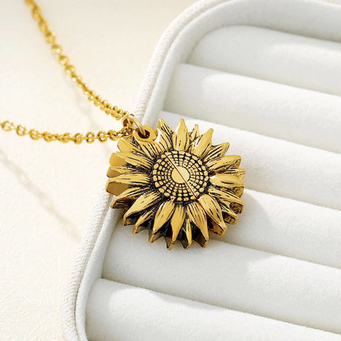 Sunflower Necklace, Gold Chain Flower Pendant, My Sunshine Necklace, Summer Flower Necklace, Cute Sunflower Pendant Realistic Floral Jewelry - Froppin