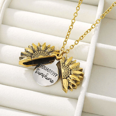 Sunflower Necklace, Gold Chain Flower Pendant, My Sunshine Necklace, Summer Flower Necklace, Cute Sunflower Pendant Realistic Floral Jewelry - Froppin