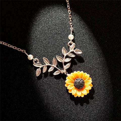Sunflower Pearl Golden Necklaces - Froppin