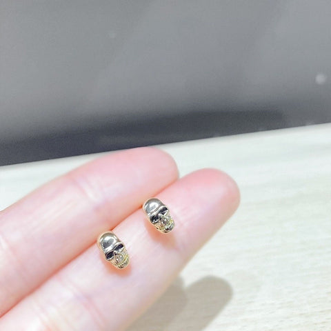 Sunglasses Happy Skull Earrings, Unusual Tombstone Bones Skull Studs, Tiny Stud Earring, Scary Cute Earrings, Gothic Spooky Skeleton Jewelry - Froppin