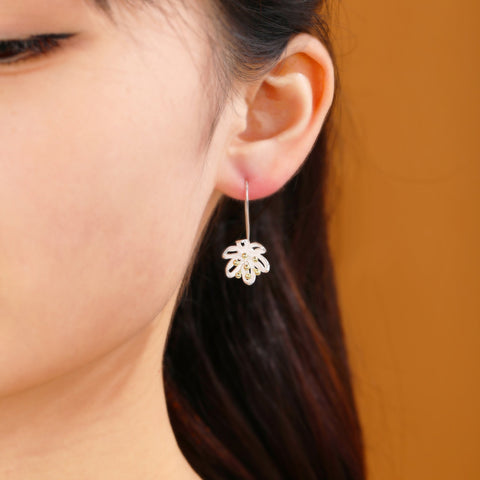 Tiny Silver Earrings Flower Earrings Gold Floral Earrings, Enamel Earrings Bridal Earrings Cute Jewelry Floral Earrings, Minimalist Earrings - Froppin