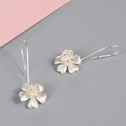 Tiny Silver Earrings Flower Earrings, S925 Leaves Earrings, Gold Floral Earrings, Enamel Earrings, Petal Earrings, Small Minimalist Earrings - Froppin
