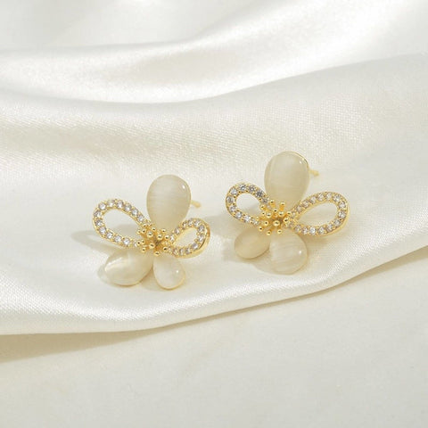 White Forget-me-not Flower Stud Earrings - Froppin